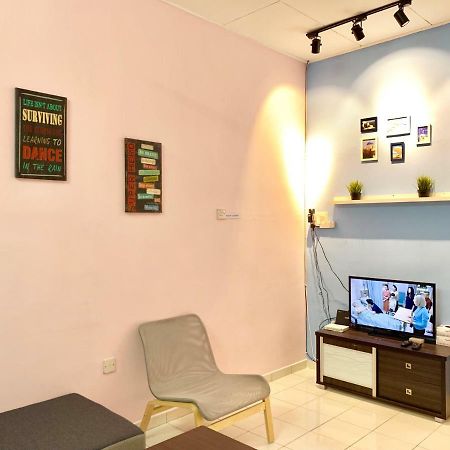 Sakura 2 Homestay Kampar Exteriör bild